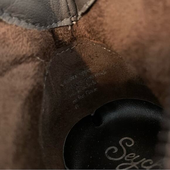 Seychelles Fascinate Suede Leather Buckle Booties - Picture 4 of 6